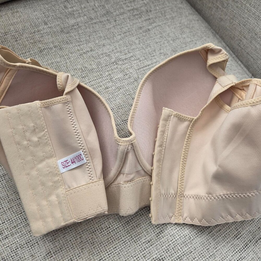 2 PACK-NEW- Women's Full Figure Back Smoothing Bras Wirefree - Black/Beige 44C - Picture 3 of 6
